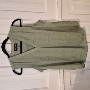 PREMISE Sleeveless Pleated Green Top